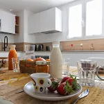 Loft-hosted By Sweetstay